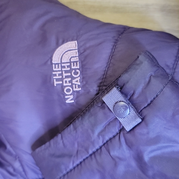 EUC TNF Jacket - Picture 5 of 5